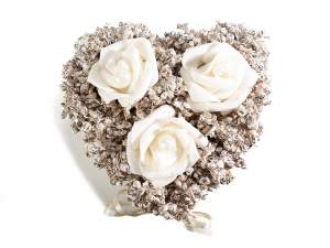 Wholesalers heart baskets roses artificial flowers