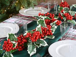 wholesale holly berry branches