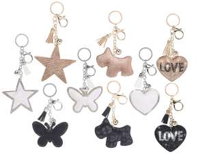 Charm/Portachiavi con strass, pallina e nappina