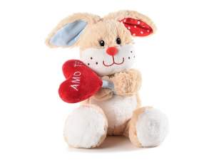 Gros lapin en peluche je t'aime