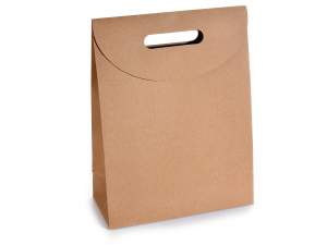 Wholesaler of natural paper gift bags