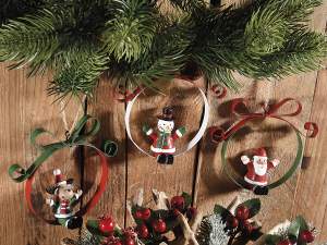 Wholesaler decoration metal character resin