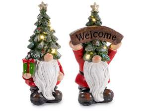 Gnomes en gros, lumières de Noël bienvenues