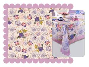 Nappe antitache en gros fleurs