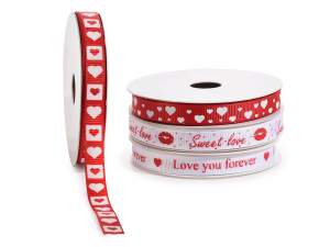Nastri con cuori ingrosso