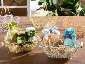 wholesaler oval metal baskets with wooden handles