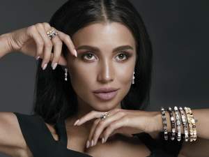 Boucles d'oreilles à tige en gros
