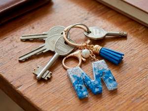 grossista charm portachiavi M alfabeto