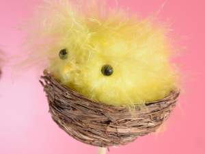 Décorations de Pâques en gros bâton de poussins
