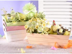 Wholesalers of colored wooden baskets