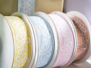 Wholesale ribbon flowers