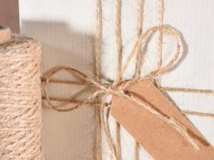 Natural jute twine
