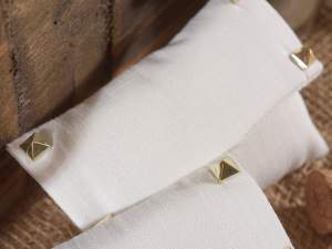 Ingrosso sacchetti bianchi metallo borchie