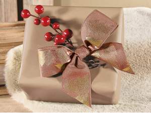 wholesale sprig of red berries packaging