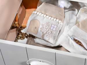 wholesale house bag perfume wardrobe