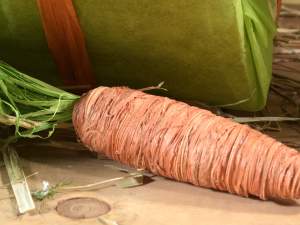 Wholesale decorative carrots