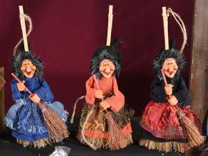 Wholesale resin hanging witch