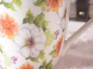 Wholesaler mugs porcelain flower decoration