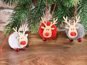 Wholesale reindeer wood chenille hanging