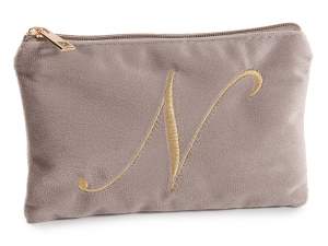 Pochette en velours avec fermeture zippée et lettre brodée-N
