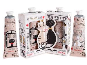 Gift set with scented hand cream and foot cream for cats
