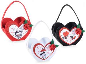 Heart-shaped cloth bag with rose and lovers