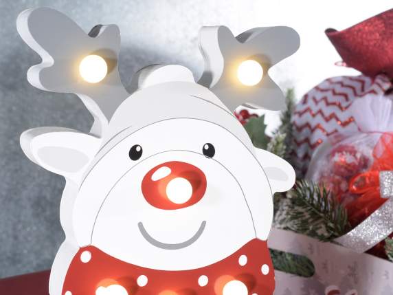 Personaje navideño de madera con luces led para colocar