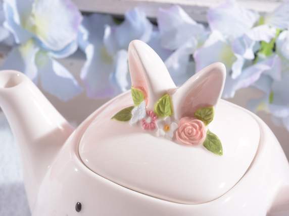 Tetera de cerámica con cara de conejito y tapa con orejas