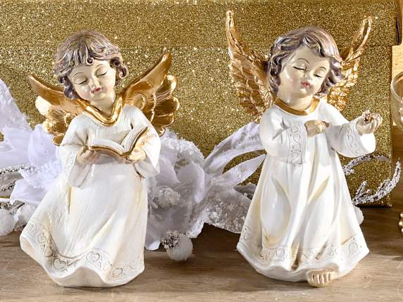 Ángel de resina coloreada con alas doradas para apoyar