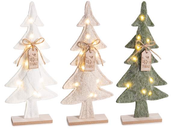 Árbol de Navidad de tela sobre base de madera con luces LED
