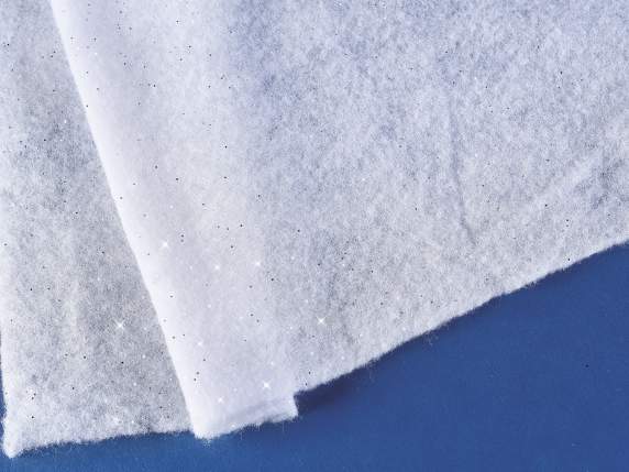 Artificial snow towel with polyester glitter