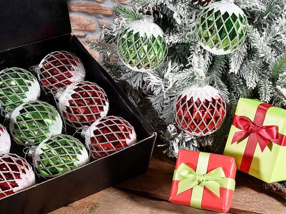 Bola de vidrio de colores con adornos plateados para colgar