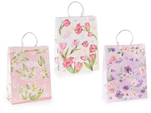 Bolsa-sobre grande de papel con asas y decoración floral.