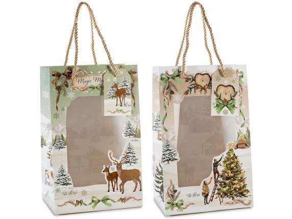 Bolsa-sobre de papel navideño con asas, ventana y etiqueta.
