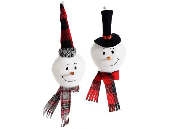 Bonhomme de neige en tissu avec écharpe et bonnet à suspendr