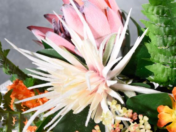 Bouquet de roses africaines, dahlias et marguerites artifici