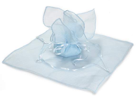 Cravate en organza de tulle bleu clair, base carrée, bord ou