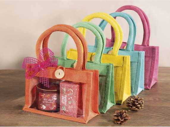Bolsa de yute con ventana, asas de cuerda y cierre de botón.