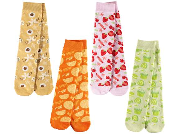 Juego de regalo de calcetines con estampado de frutas en un