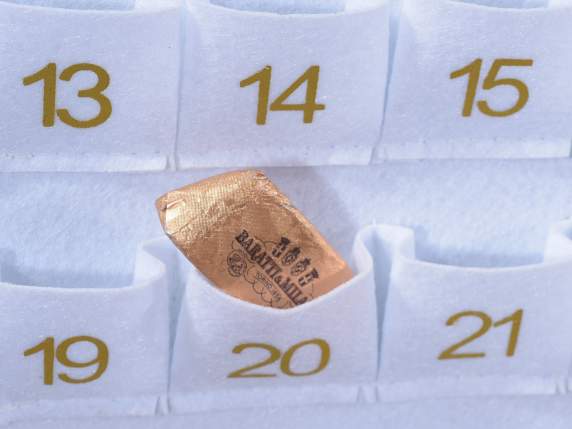 Calendar de Advent din pânză de Moș Crăciun de agățat