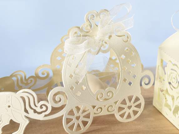 Wedding paper embrodery basket carriage shape