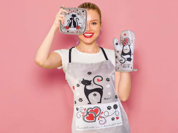 PrettyCat fabric kitchen apron with pocket