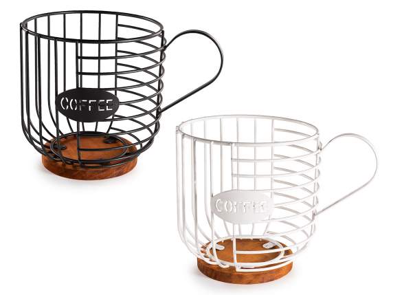 Cesta de metal en forma de copa con base de madera