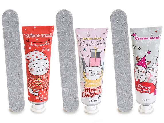 Meowy Xmas gift box with hand cream and file