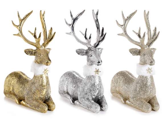 Reindeer in metallic resin to stand with eco-fur collar