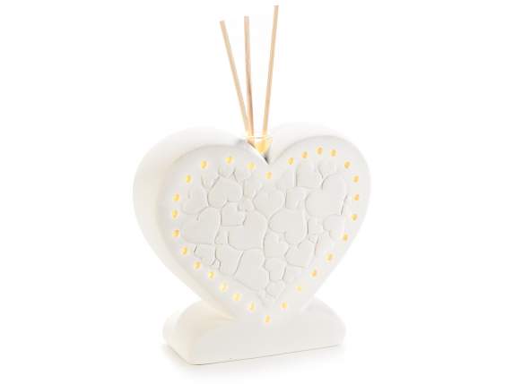 Coeur en porcelaine avec lumière led et bâton en bois avec p