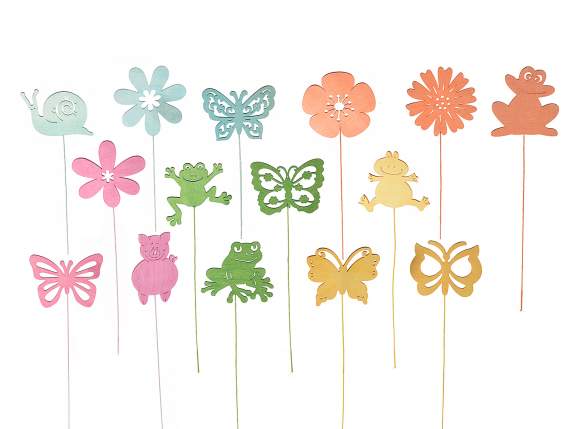 Colored wooden spring decoration