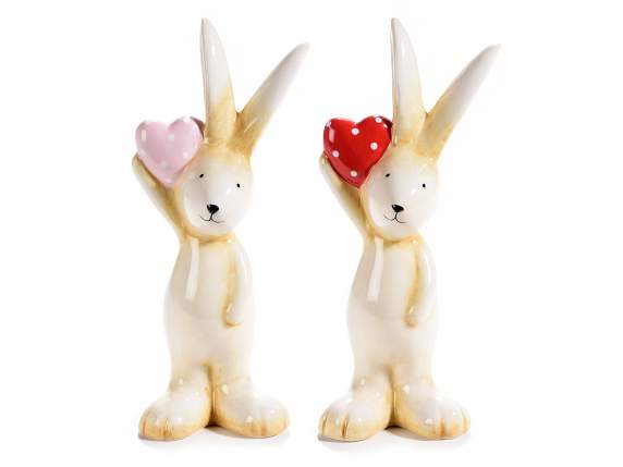 Coniglietto in ceramica lucida con cuore da appoggiare