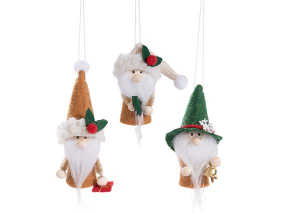 Papá Noel colgante en tela con decoración en la mano