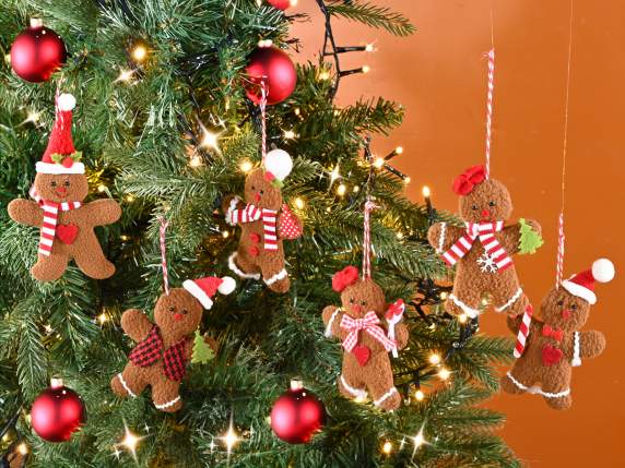 Bonhomme en pain dépices en tissu à suspendre